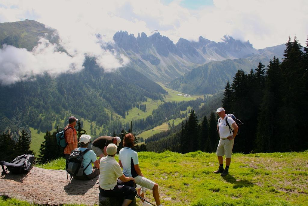 Hotel Laerchenhof Natur Зеефельд в Тироле Экстерьер фото